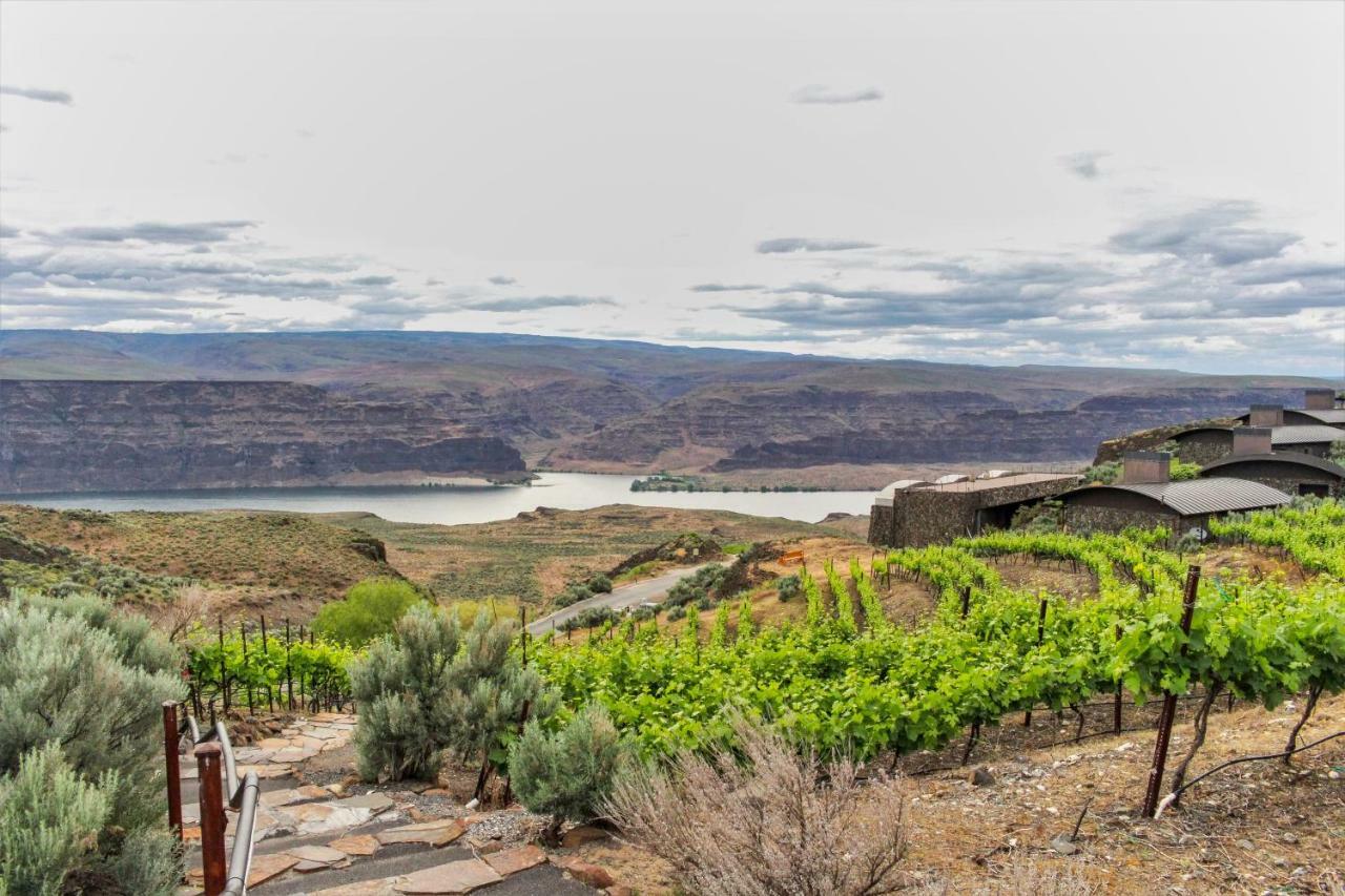 Columbia River Gorge Retreat At Cave B Ridge Quincy Exterior foto